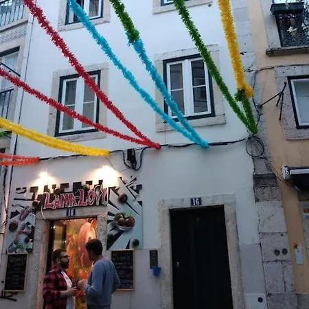 Lx Townhouse Ideal For Big Groups Prime Location Trendy Street