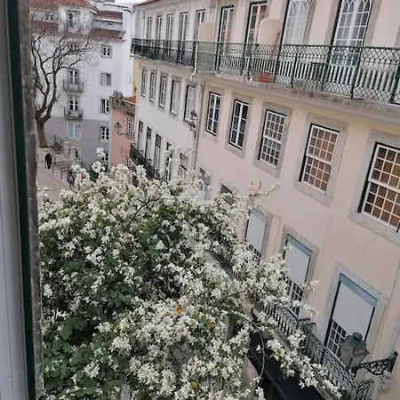 Lx Townhouse Ideal For Big Groups Prime Location Trendy Street Casa de Férias